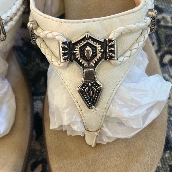 ALDO White & Tan Western Sandals NWT Size 8 - Picture 4 of 9